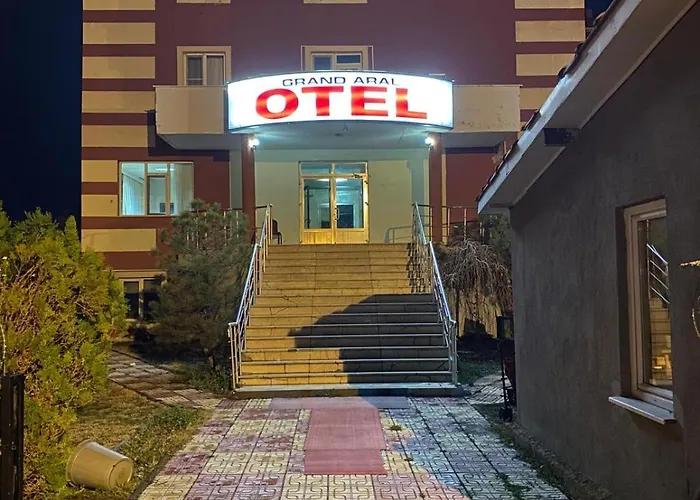 Grand Aral فندق أكساراي